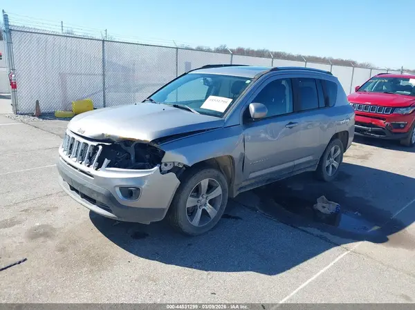1C4NJCEA8HD102219 2017 JEEP COMPASS - Image 2