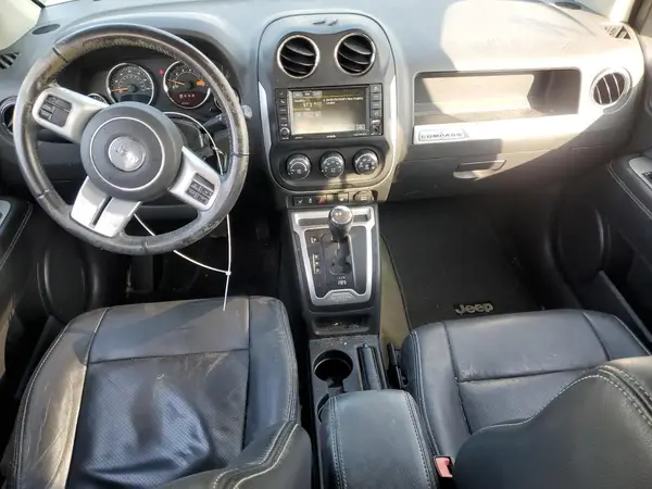 1C4NJCEA8HD118520 2017 JEEP COMPASS - Image 8