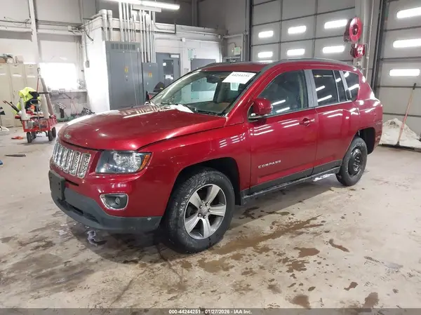 1C4NJCEA8HD130554 2017 JEEP COMPASS - Image 2