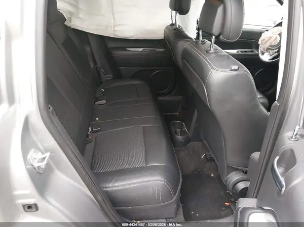 1C4NJCEA8HD206726 2017 JEEP COMPASS - Image 8