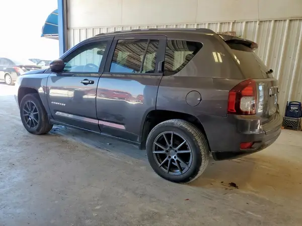 1C4NJCEA9GD615025 2016 JEEP COMPASS - Image 2
