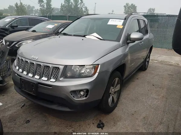 1C4NJCEA9GD735956 2016 JEEP COMPASS - Image 2