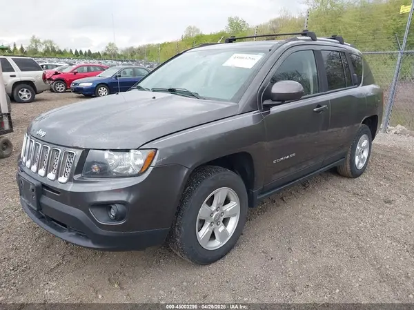 1C4NJCEA9GD744303 2016 JEEP COMPASS - Image 2