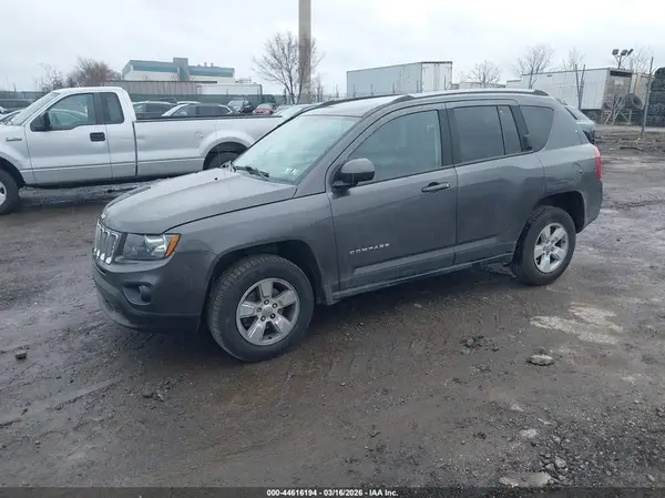 1C4NJCEA9GD744768 2016 JEEP COMPASS - Image 2