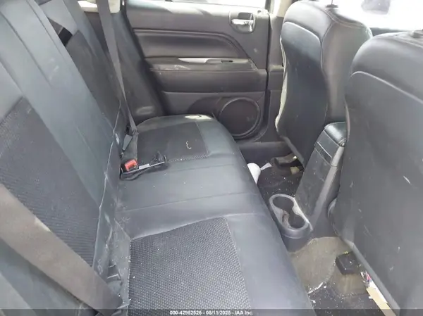 1C4NJCEA9GD747590 2016 JEEP COMPASS - Image 8
