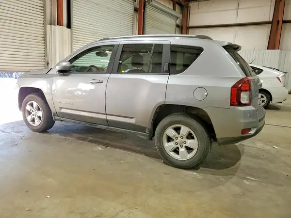 1C4NJCEA9GD793937 2016 JEEP COMPASS - Image 2