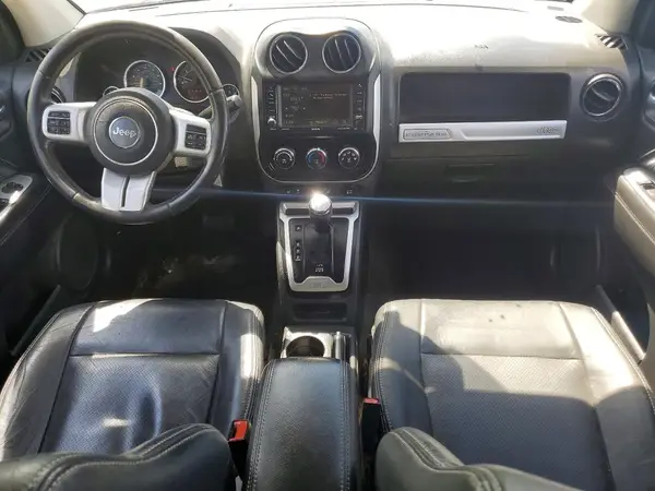1C4NJCEA9HD102195 2017 JEEP COMPASS - Image 8