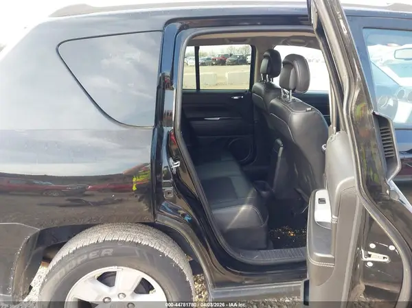 1C4NJCEA9HD117358 2017 JEEP COMPASS - Image 8