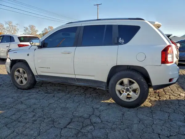 1C4NJCEAXGD666758 2016 JEEP COMPASS - Image 2