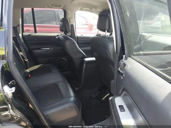 1C4NJCEAXGD792604 2016 JEEP COMPASS - Image 8