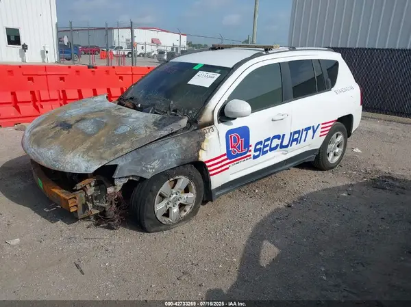 1C4NJCEAXHD151289 2017 JEEP COMPASS - Image 2