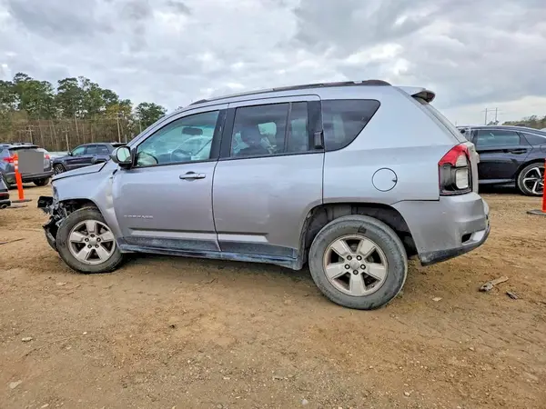 1C4NJCEB0GD664607 2016 JEEP COMPASS - Image 2