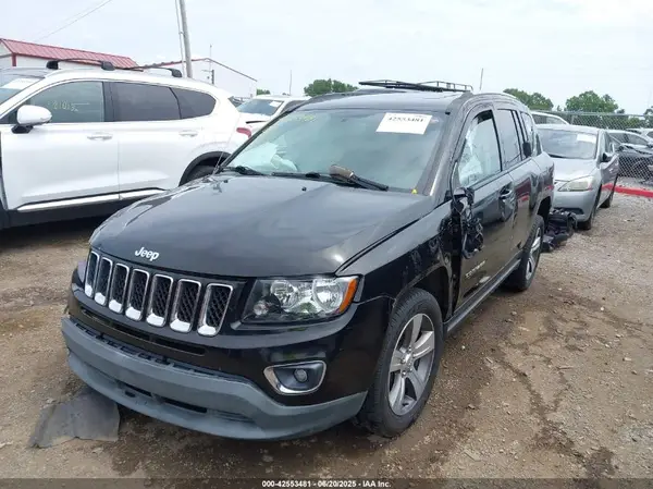1C4NJCEB0HD141427 2017 JEEP COMPASS - Image 2