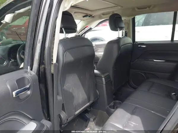 1C4NJCEB0HD141427 2017 JEEP COMPASS - Image 8