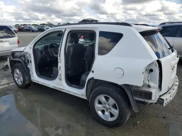 1C4NJCEB1GD542922 2016 JEEP COMPASS - Image 2