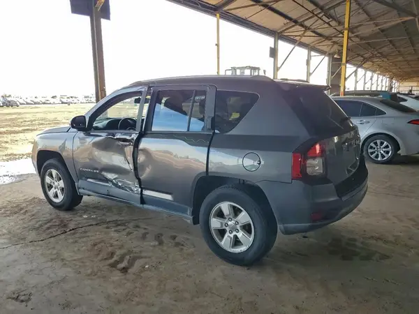 1C4NJCEB1GD620664 2016 JEEP COMPASS - Image 2