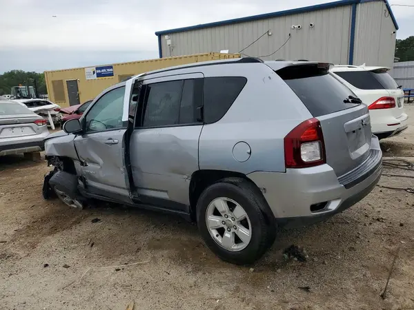 1C4NJCEB1HD162965 2017 JEEP COMPASS - Image 2