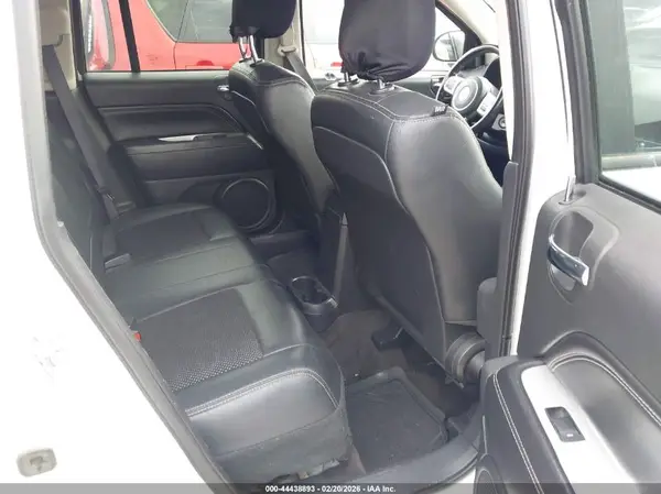 1C4NJCEB1HD182732 2017 JEEP COMPASS - Image 8
