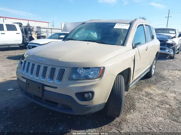 1C4NJCEB1HD198428 2017 JEEP COMPASS - Image 2