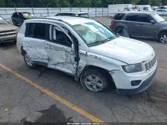1C4NJCEB2GD601878 2016 JEEP COMPASS