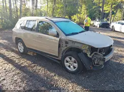 1C4NJCEB2GD774767 2016 JEEP COMPASS