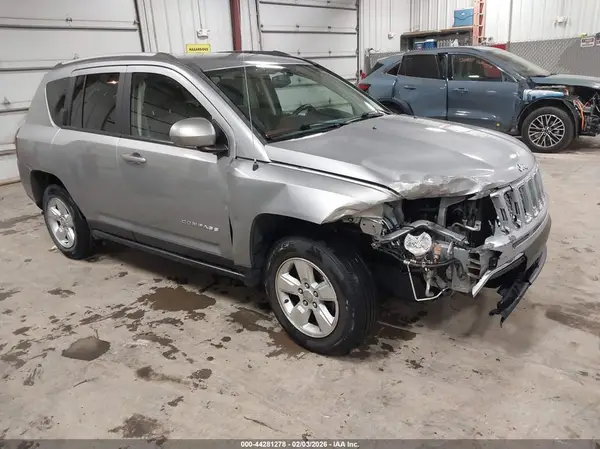 1C4NJCEB2HD102726 2017 JEEP COMPASS - Image 1