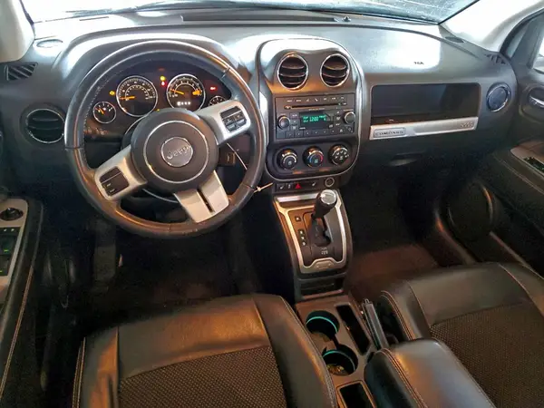 1C4NJCEB2HD182500 2017 JEEP COMPASS - Image 8