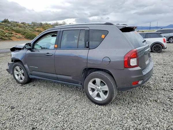 1C4NJCEB3GD599929 2016 JEEP COMPASS - Image 2