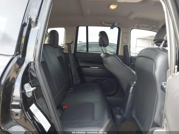 1C4NJCEB3HD160327 2017 JEEP COMPASS - Image 8