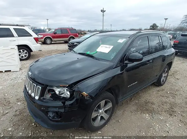 1C4NJCEB4HD166346 2017 JEEP COMPASS - Image 2