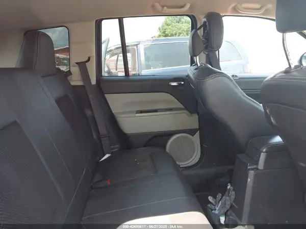 1C4NJCEB4HD182322 2017 JEEP COMPASS - Image 8