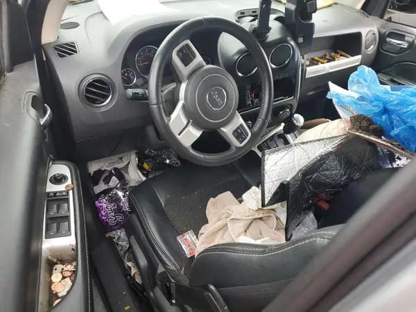 1C4NJCEB4HD182675 2017 JEEP COMPASS - Image 8