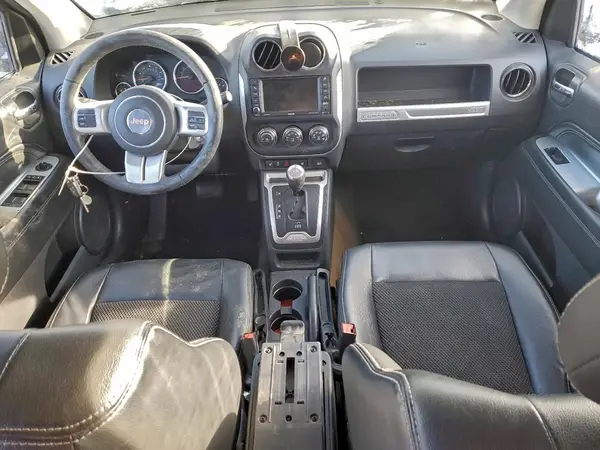 1C4NJCEB4HD206635 2017 JEEP COMPASS - Image 8