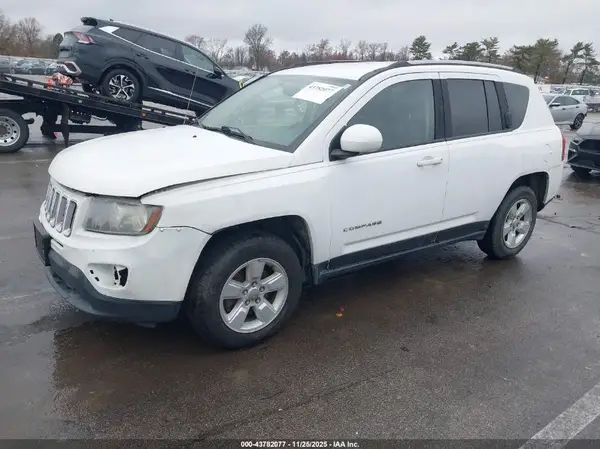 1C4NJCEB5GD655529 2016 JEEP COMPASS - Image 2