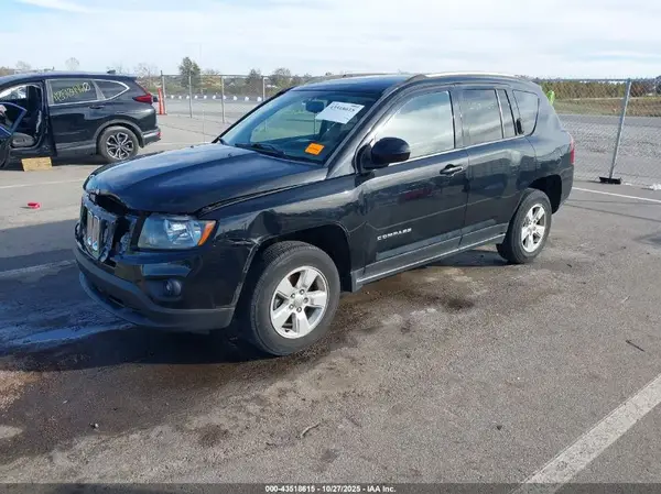 1C4NJCEB5GD664523 2016 JEEP COMPASS - Image 2