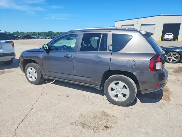 1C4NJCEB5HD160393 2017 JEEP COMPASS - Image 2