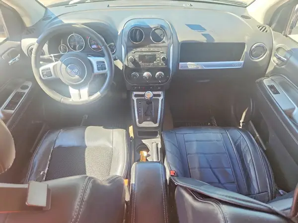 1C4NJCEB5HD160393 2017 JEEP COMPASS - Image 8