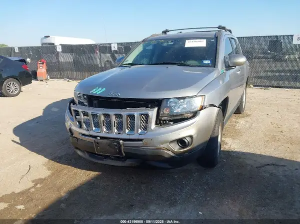 1C4NJCEB5HD160457 2017 JEEP COMPASS - Image 2