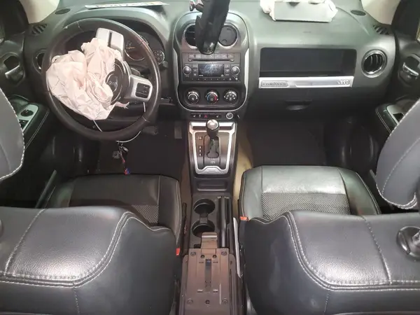 1C4NJCEB5HD160815 2017 JEEP COMPASS - Image 8