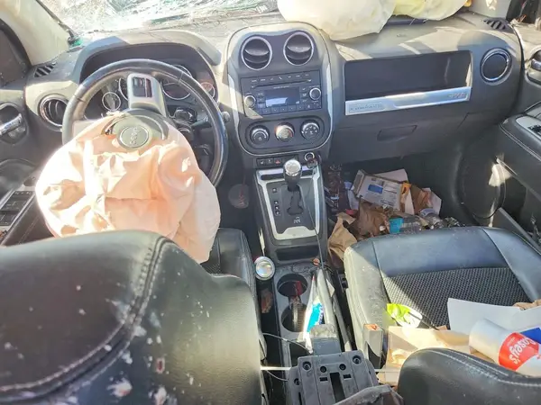 1C4NJCEB5HD198772 2017 JEEP COMPASS - Image 8
