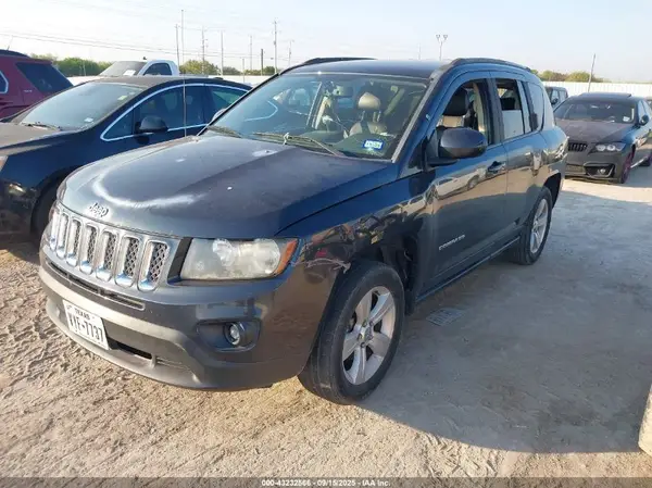 1C4NJCEB6GD588763 2016 JEEP COMPASS - Image 2