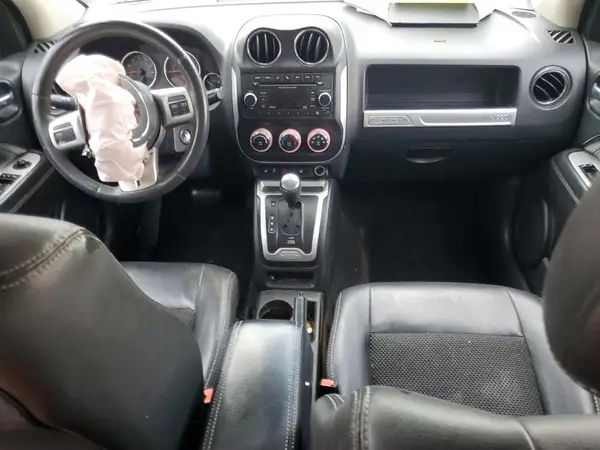 1C4NJCEB6GD664627 2016 JEEP COMPASS - Image 8