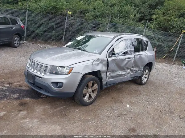1C4NJCEB6GD800948 2016 JEEP COMPASS - Image 2