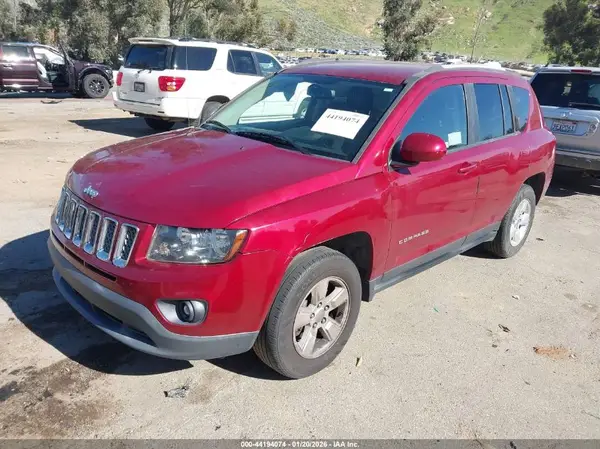 1C4NJCEB6HD182614 2017 JEEP COMPASS - Image 2