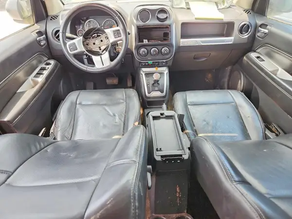 1C4NJCEB6HD189613 2017 JEEP COMPASS - Image 8