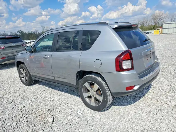 1C4NJCEB6HD211965 2017 JEEP COMPASS - Image 2