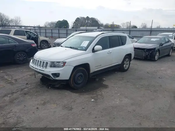 1C4NJCEB7HD160315 2017 JEEP COMPASS - Image 2