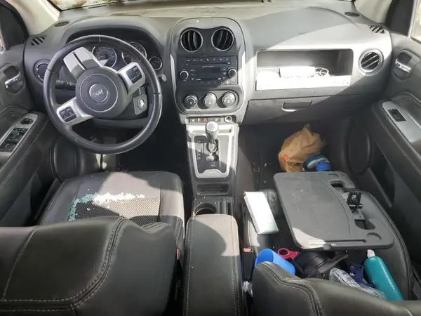 1C4NJCEB7HD198000 2017 JEEP COMPASS - Image 8