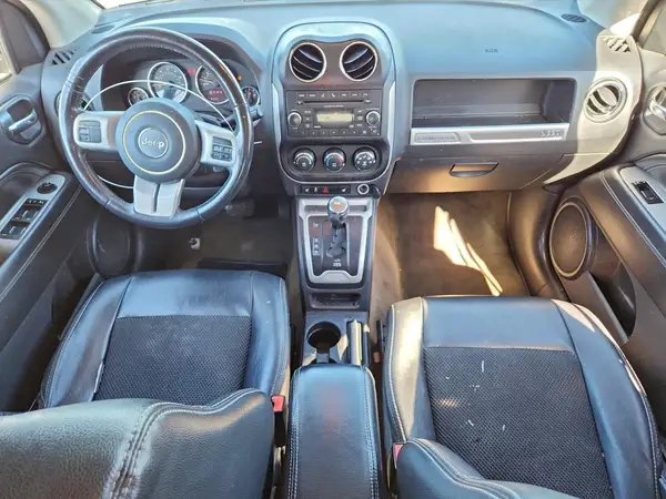 1C4NJCEB8HD160419 2017 JEEP COMPASS - Image 8