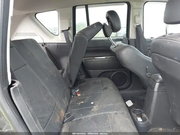 1C4NJCEB8HD163093 2017 JEEP COMPASS - Image 8